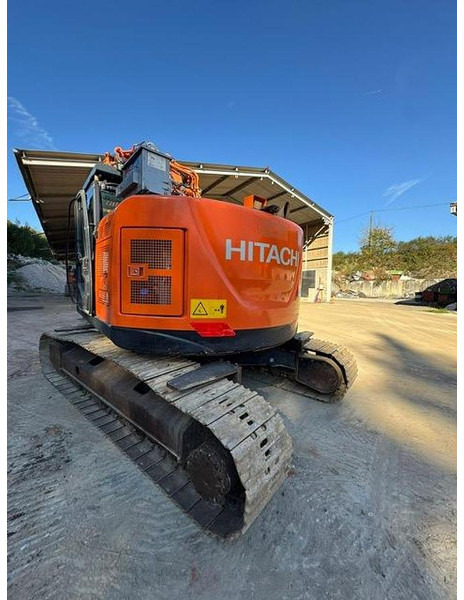 Hitachi ZX225USLC-6 - Excavator pe şenile: Foto 1 Hitachi ZX225USLC-6 - Excavator pe şenile: Foto 1