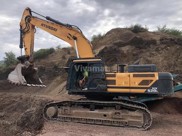 Hyundai HX520L - Excavator pe şenile: Foto 1 Hyundai HX520L - Excavator pe şenile: Foto 1