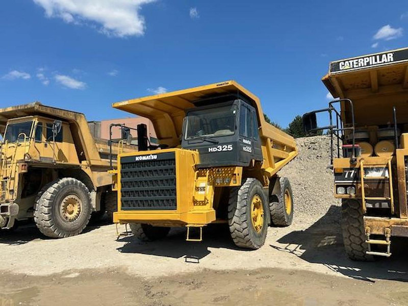 Komatsu HD325-6KE - Autobasculantă: Foto 2 Komatsu HD325-6KE - Autobasculantă: Foto 2