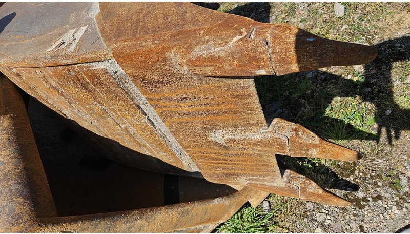 Mecalac 12MXT - Cupă: Foto 5 Mecalac 12MXT - Cupă: Foto 5