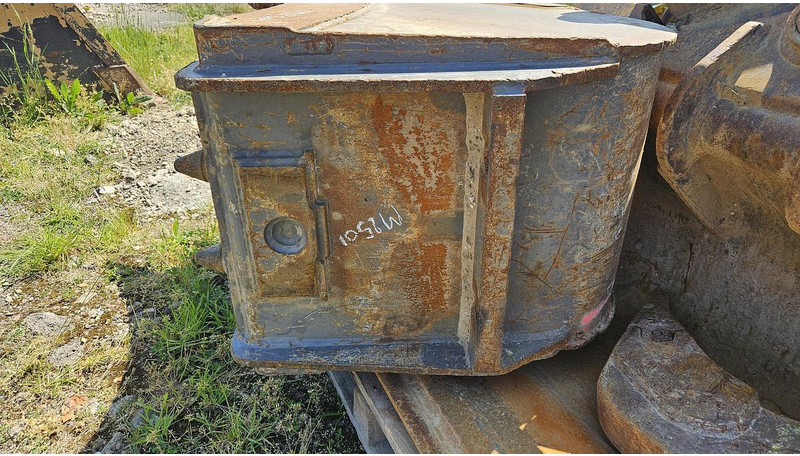 Mecalac 12MXT - Cupă: Foto 3 Mecalac 12MXT - Cupă: Foto 3