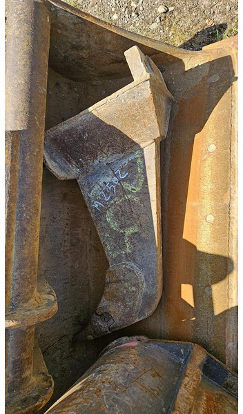 Mecalac 12MXT - Cupă: Foto 1 Mecalac 12MXT - Cupă: Foto 1