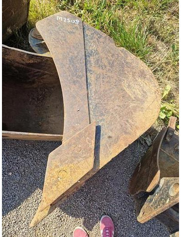 Terex TLB840PS - Cupă: Foto 1 Terex TLB840PS - Cupă: Foto 1