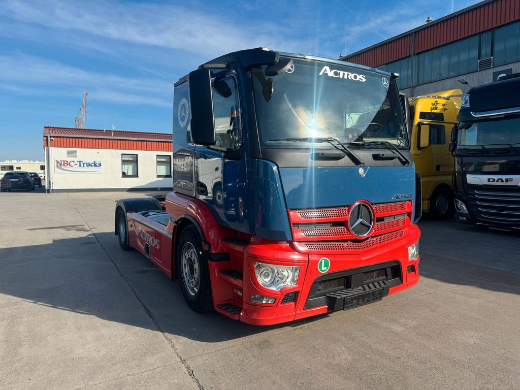 Mercedes-Benz ACTROS 1843 * RETARDER * AUTOTRAANSPORTER * ACC - Camion transport auto: Foto 2 Mercedes-Benz ACTROS 1843 * RETARDER * AUTOTRAANSPORTER * ACC - Camion transport auto: Foto 2