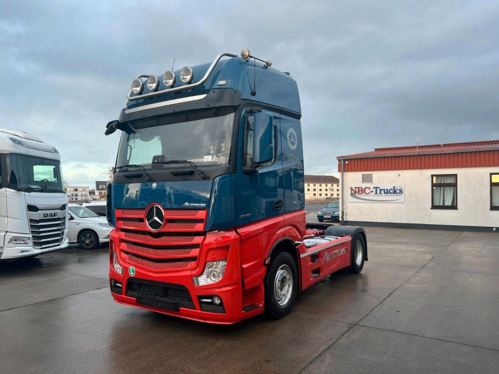 Mercedes-Benz ACTROS 1845 GIGASPACE * AUTOTRANSPORTER * - Camion transport auto: Foto 1 Mercedes-Benz ACTROS 1845 GIGASPACE * AUTOTRANSPORTER * - Camion transport auto: Foto 1