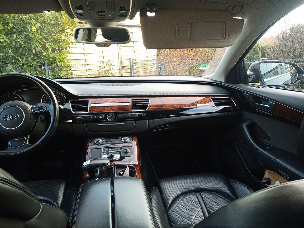 Audi A8 4.2 TDI tiptronic quattro - Berlină/ Sedan: Foto 5 Audi A8 4.2 TDI tiptronic quattro - Berlină/ Sedan: Foto 5