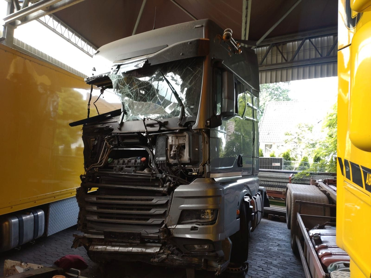 MAN TGX 18.510 - Cap tractor: Foto 1 MAN TGX 18.510 - Cap tractor: Foto 1