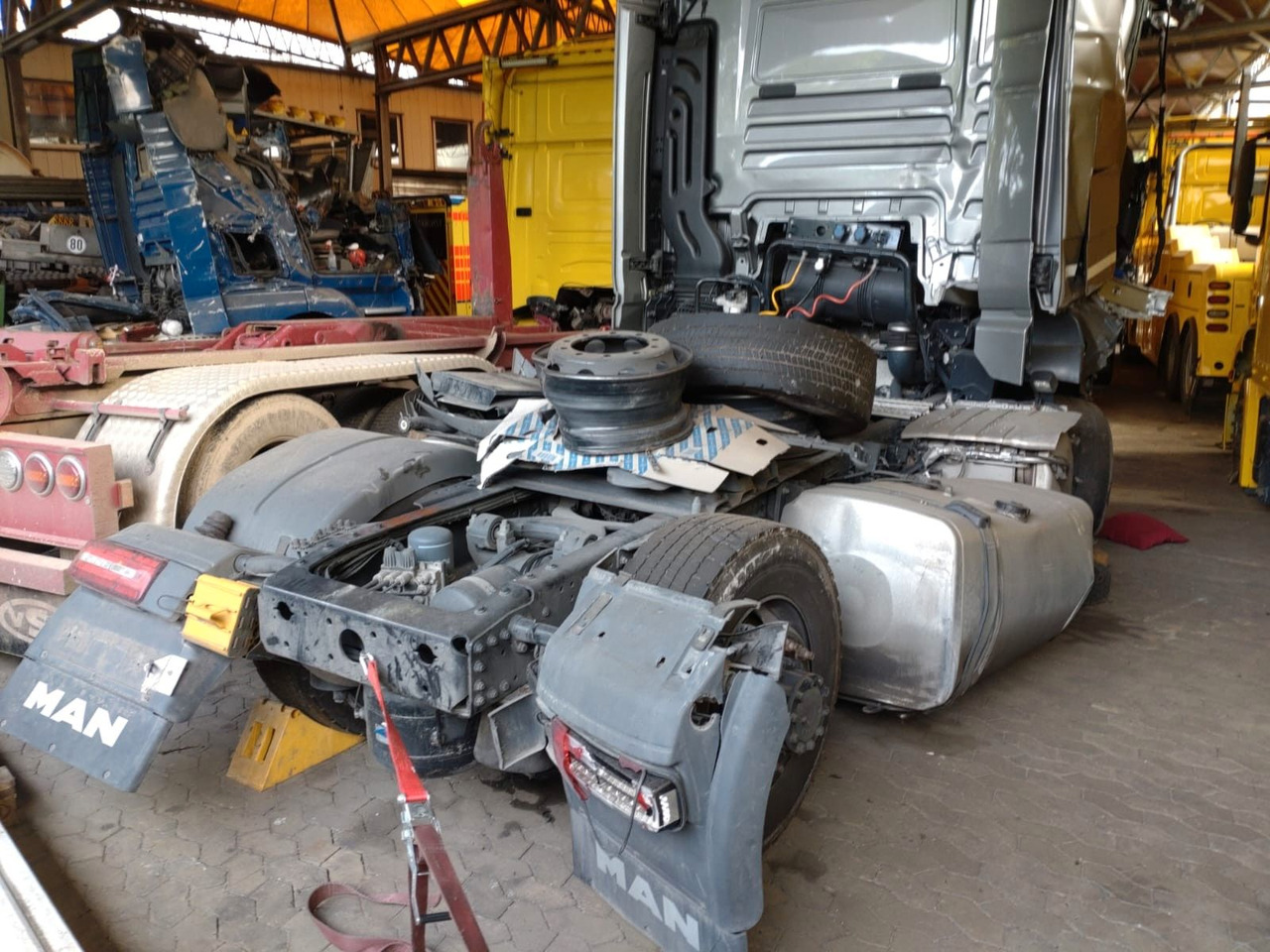 MAN TGX 18.510 - Cap tractor: Foto 5 MAN TGX 18.510 - Cap tractor: Foto 5