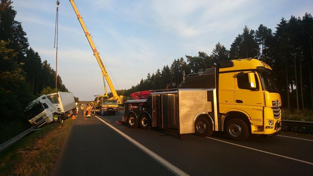 Mercedes-Benz Arocs 4163 8x4 G&G Heavy Wrecker Mercedes-Benz Arocs 4163 8x4 G&G Heavy Wrecker - Maşină de tractare: Foto 1 Mercedes-Benz Arocs 4163 8x4 G&G Heavy Wrecker Mercedes-Benz Arocs 4163 8x4 G&G Heavy Wrecker - Maşină de tractare: Foto 1