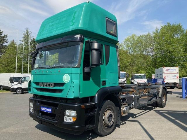 Iveco Stralis AT190S31/FP CM TOPSLEEPER Euro5 Intarder - Camion transport containere/ Swap body: Foto 2 Iveco Stralis AT190S31/FP CM TOPSLEEPER Euro5 Intarder - Camion transport containere/ Swap body: Foto 2