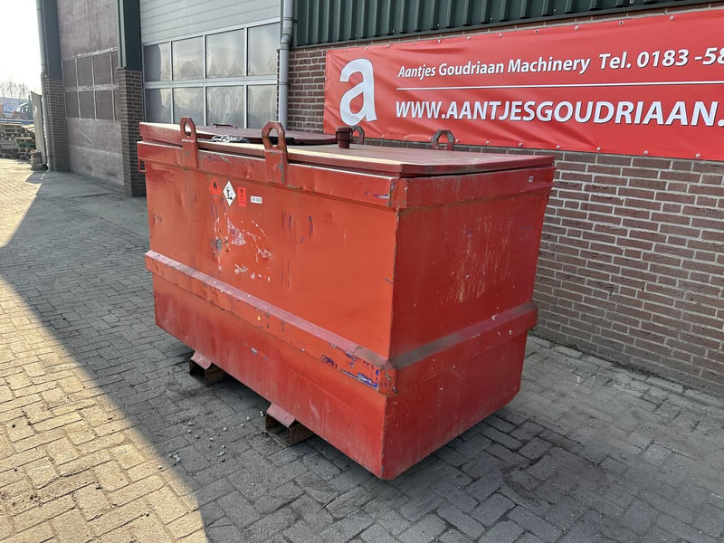 IBC 2000 liter - Gebruikt - Camion cisternă: Foto 3 IBC 2000 liter - Gebruikt - Camion cisternă: Foto 3