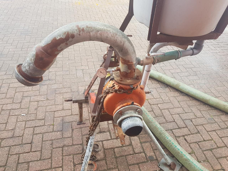 Landini waterpomp - Gebruikt - Pompă de apă: Foto 4 Landini waterpomp - Gebruikt - Pompă de apă: Foto 4