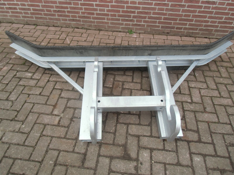 N4610, Rubberschuif CW 2/3 - Maşină pentru prelucrarea solului: Foto 1 N4610, Rubberschuif CW 2/3 - Maşină pentru prelucrarea solului: Foto 1