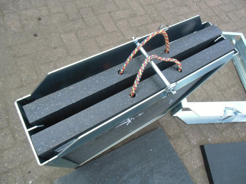 Onbekend Stempelplaten - Contragreutate pentru Utilaje agricole: Foto 2 Onbekend Stempelplaten - Contragreutate pentru Utilaje agricole: Foto 2