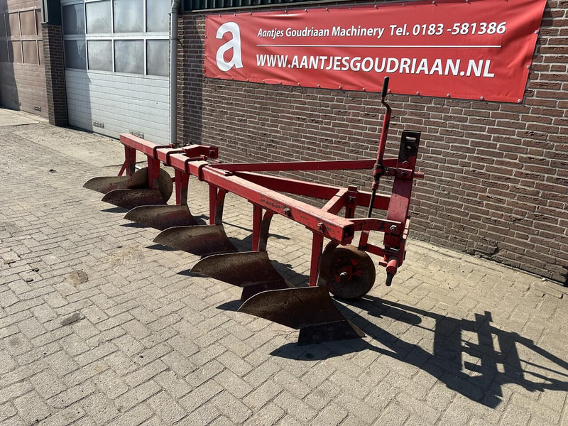 Ploeg - Gebruikt - Plug: Foto 2 Ploeg - Gebruikt - Plug: Foto 2