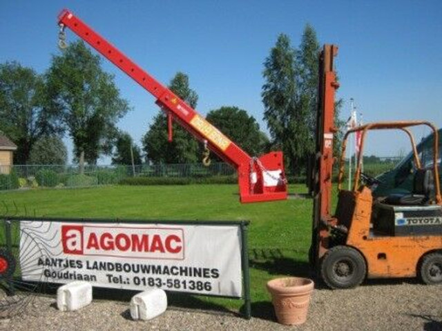 Telescopische hijsjip - Mini macara: Foto 1 Telescopische hijsjip - Mini macara: Foto 1