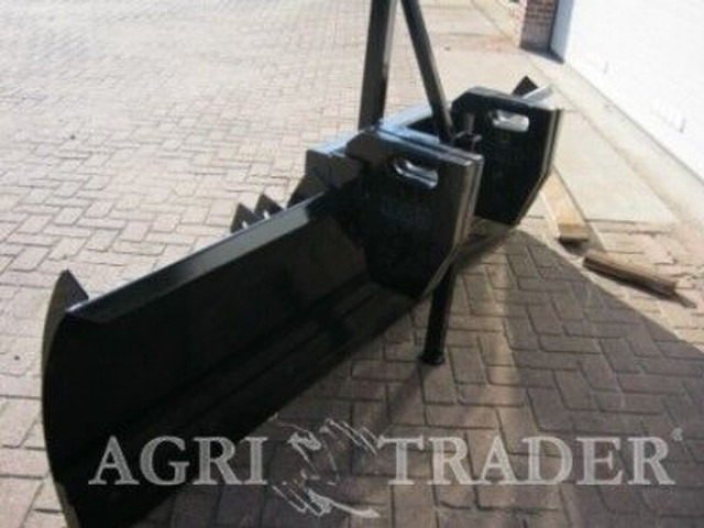 Front hef schuifbladen - Plug zapada: Foto 1 Front hef schuifbladen - Plug zapada: Foto 1