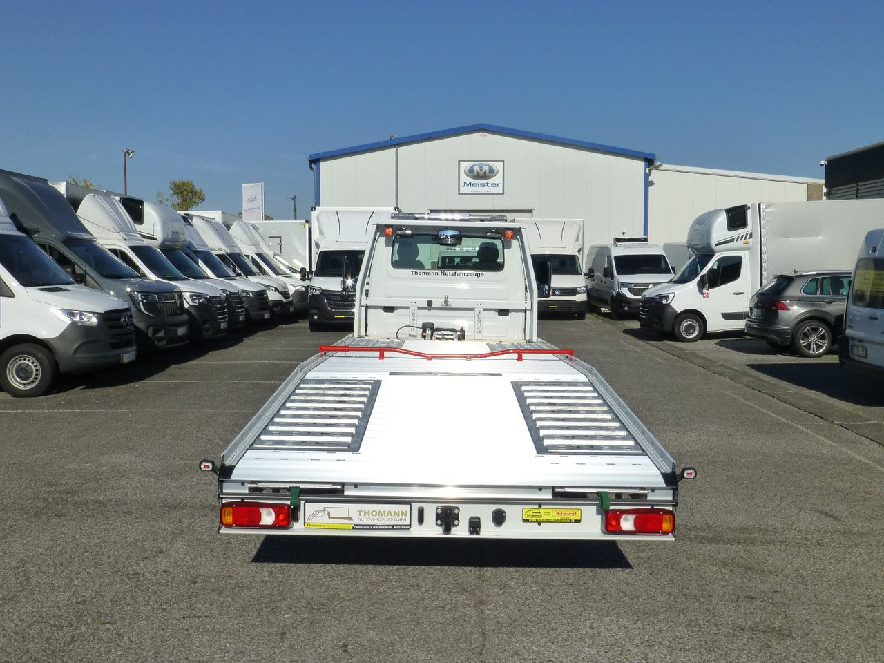 Iveco DAILY 70C21 Festplateau Alu Premium Automatik - Maşină de tractare: Foto 4 Iveco DAILY 70C21 Festplateau Alu Premium Automatik - Maşină de tractare: Foto 4