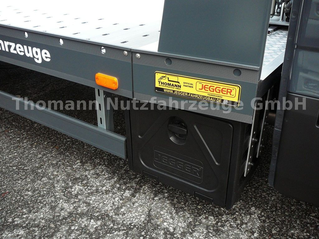 Iveco Daily 35S18 Autotransporter Aut. Luftfed. NAVI Iveco Daily 35S18 Autotransporter Aut. Luftfed. NAVI - Camion transport auto, Autoutilitară: Foto 4 Iveco Daily 35S18 Autotransporter Aut. Luftfed. NAVI Iveco Daily 35S18 Autotransporter Aut. Luftfed. NAVI - Camion transport auto, Autoutilitară: Foto 4