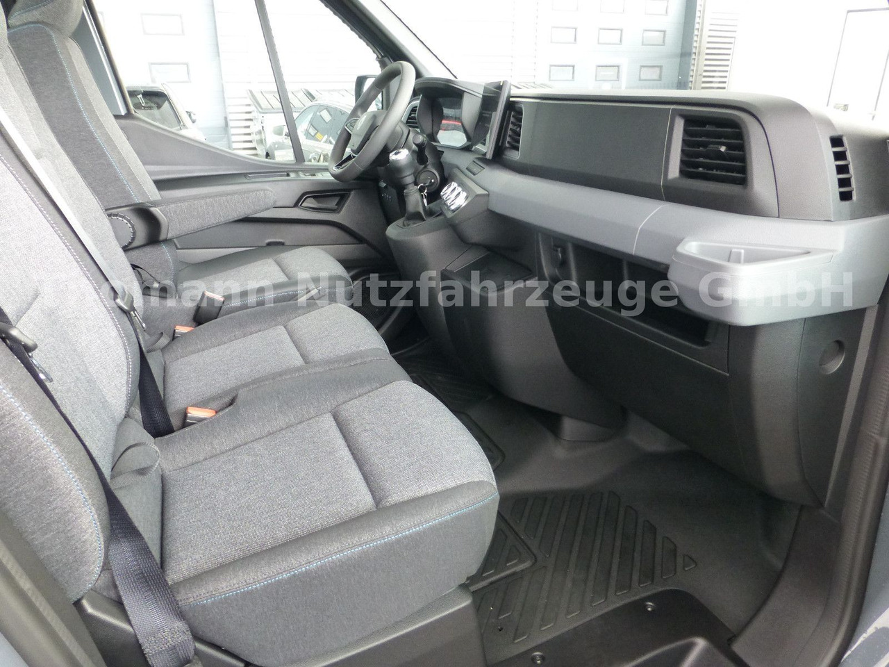 Maşină de tractare nou Renault NEW Master 2025 Autotransporter NAVI Luft Fed.: Foto 14 Maşină de tractare nou Renault NEW Master 2025 Autotransporter NAVI Luft Fed.: Foto 14