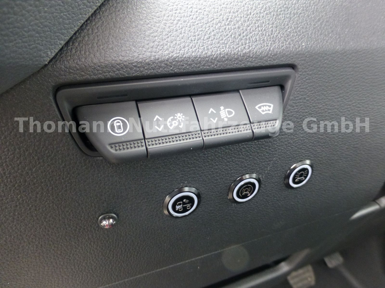 Maşină de tractare nou Renault NEW Master 2025 Autotransporter NAVI Luft Fed.: Foto 20 Maşină de tractare nou Renault NEW Master 2025 Autotransporter NAVI Luft Fed.: Foto 20