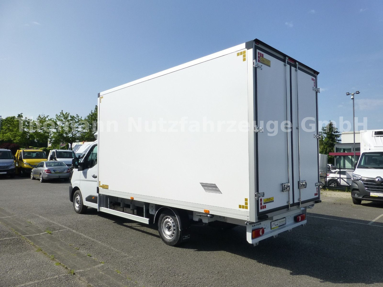 Renault NEW Master 2025 Koffer Türen Möbelkoffer - Autoutilitară box: Foto 4 Renault NEW Master 2025 Koffer Türen Möbelkoffer - Autoutilitară box: Foto 4