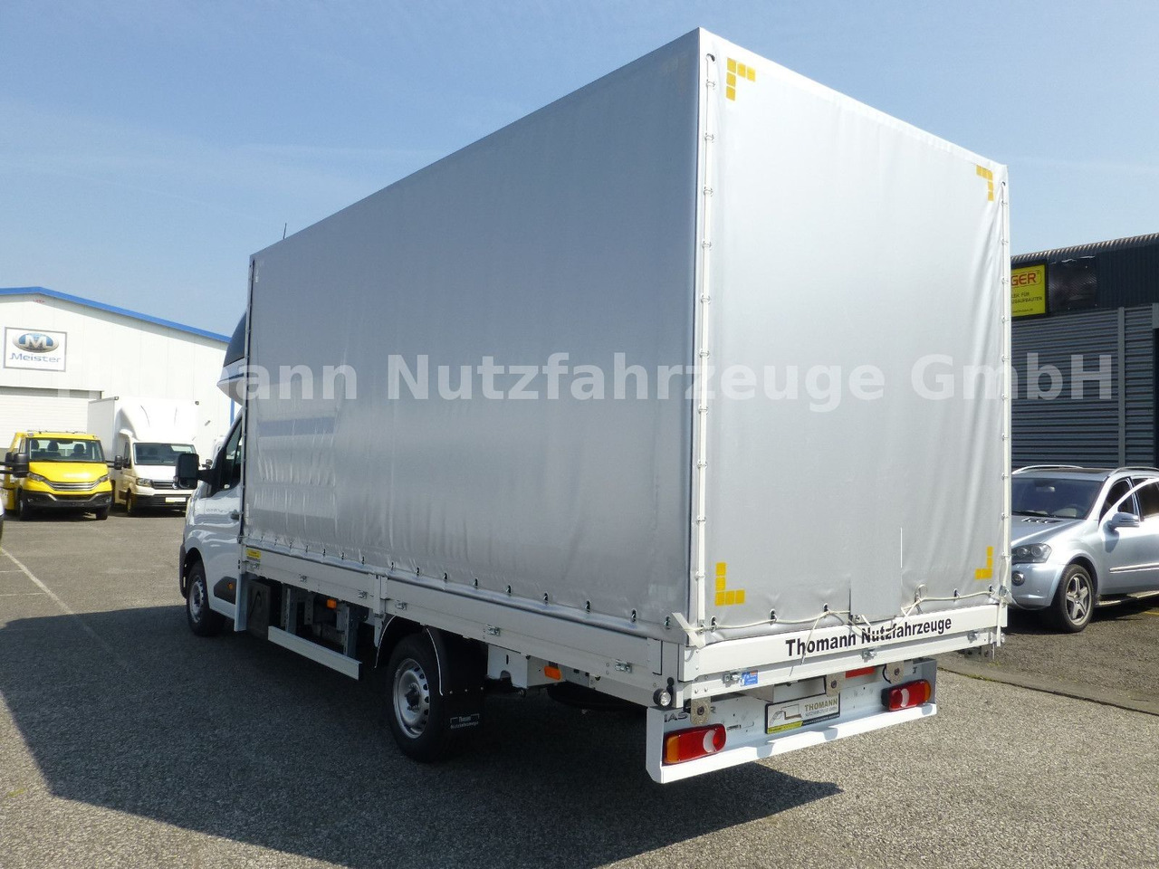 Renault NEW Master Pritsche Plane Schlafkabine - Autoutilitară cu prelată: Foto 4 Renault NEW Master Pritsche Plane Schlafkabine - Autoutilitară cu prelată: Foto 4