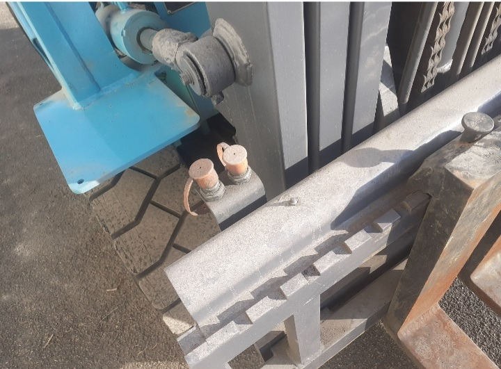 Mitsubishi - Stivuitor GPL: Foto 4 Mitsubishi - Stivuitor GPL: Foto 4