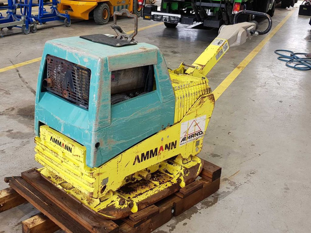 Ammann APH 6530 Rüttelplatte / 539kg / 2018 / Diesel Ammann APH 6530 Rüttelplatte / 539kg / 2018 / Diesel - Placă compactoare: Foto 5 Ammann APH 6530 Rüttelplatte / 539kg / 2018 / Diesel Ammann APH 6530 Rüttelplatte / 539kg / 2018 / Diesel - Placă compactoare: Foto 5