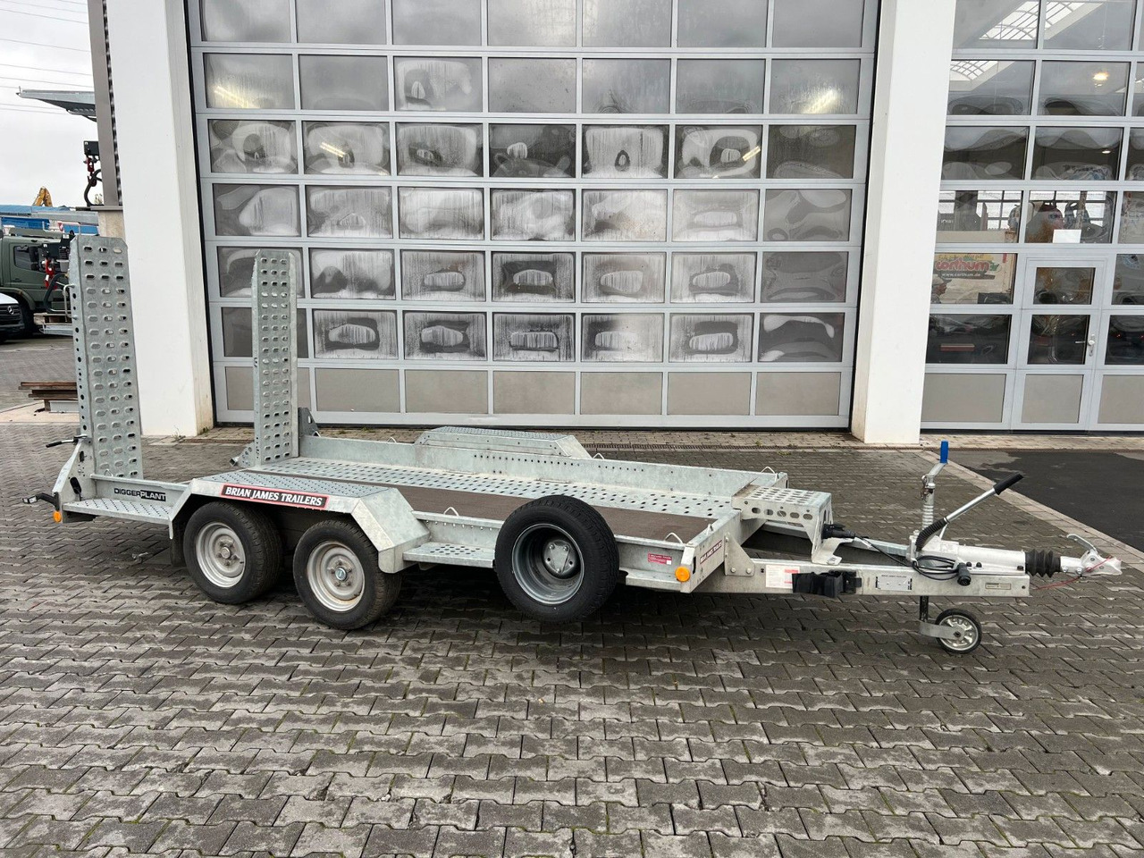 Brian James Cargo Digger Plant 2 / Länge 3.700mm / 3.500kg - Remorcă transport agabaritic: Foto 2 Brian James Cargo Digger Plant 2 / Länge 3.700mm / 3.500kg - Remorcă transport agabaritic: Foto 2
