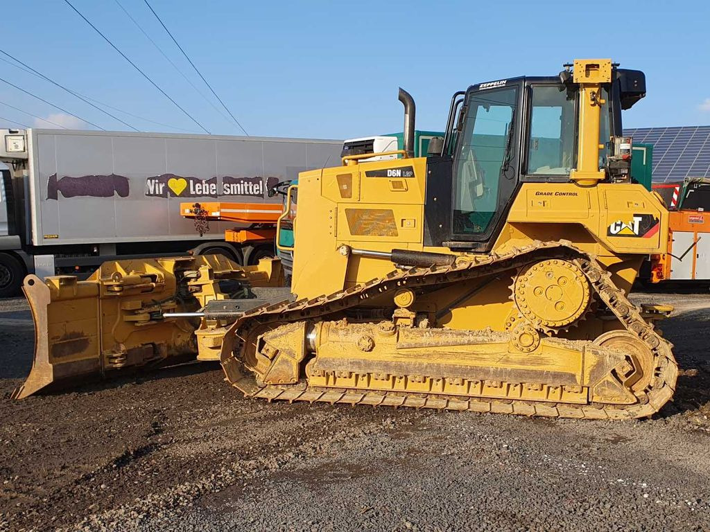 CAT D6N LGP / 7.374h / 6-Wege Klappschild / Bj: 2017 CAT D6N LGP / 7.374h / 6-Wege Klappschild / Bj: 2017 - Buldozer: Foto 3 CAT D6N LGP / 7.374h / 6-Wege Klappschild / Bj: 2017 CAT D6N LGP / 7.374h / 6-Wege Klappschild / Bj: 2017 - Buldozer: Foto 3