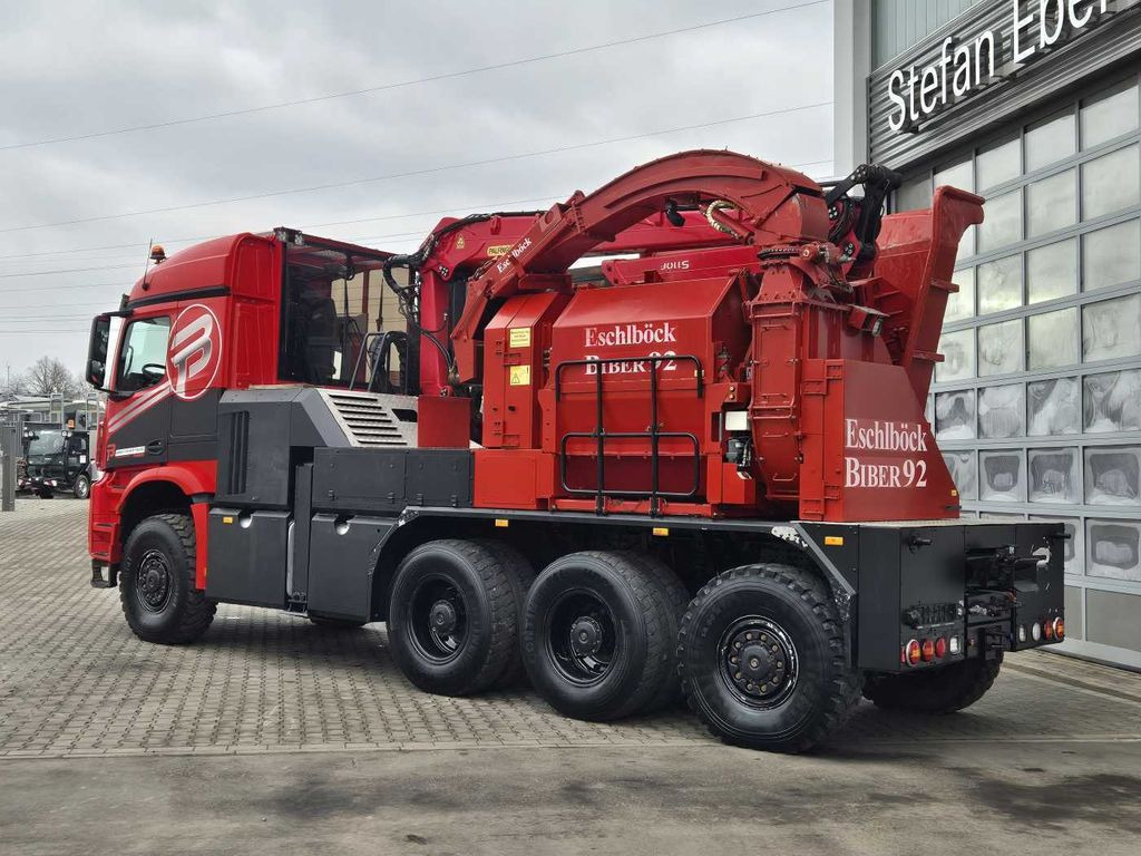 Mercedes-Benz TUROX 8x8 Eschlböck Biber 92 Holzhacker / 1.512h - Camion: Foto 3 Mercedes-Benz TUROX 8x8 Eschlböck Biber 92 Holzhacker / 1.512h - Camion: Foto 3