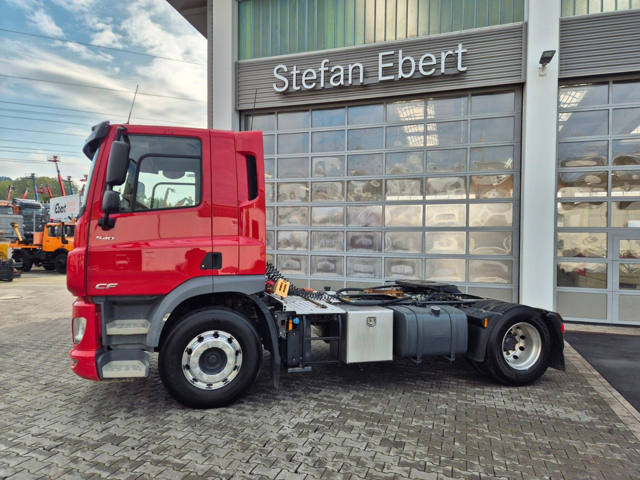 DAF CF 450 FT 4x2 Hydraulik Alu-Felgen - Cap tractor: Foto 5 DAF CF 450 FT 4x2 Hydraulik Alu-Felgen - Cap tractor: Foto 5