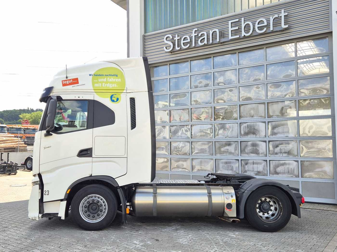 Iveco S-Way AS440S46 NG Intarder Abbiegeassistent - Cap tractor: Foto 4 Iveco S-Way AS440S46 NG Intarder Abbiegeassistent - Cap tractor: Foto 4