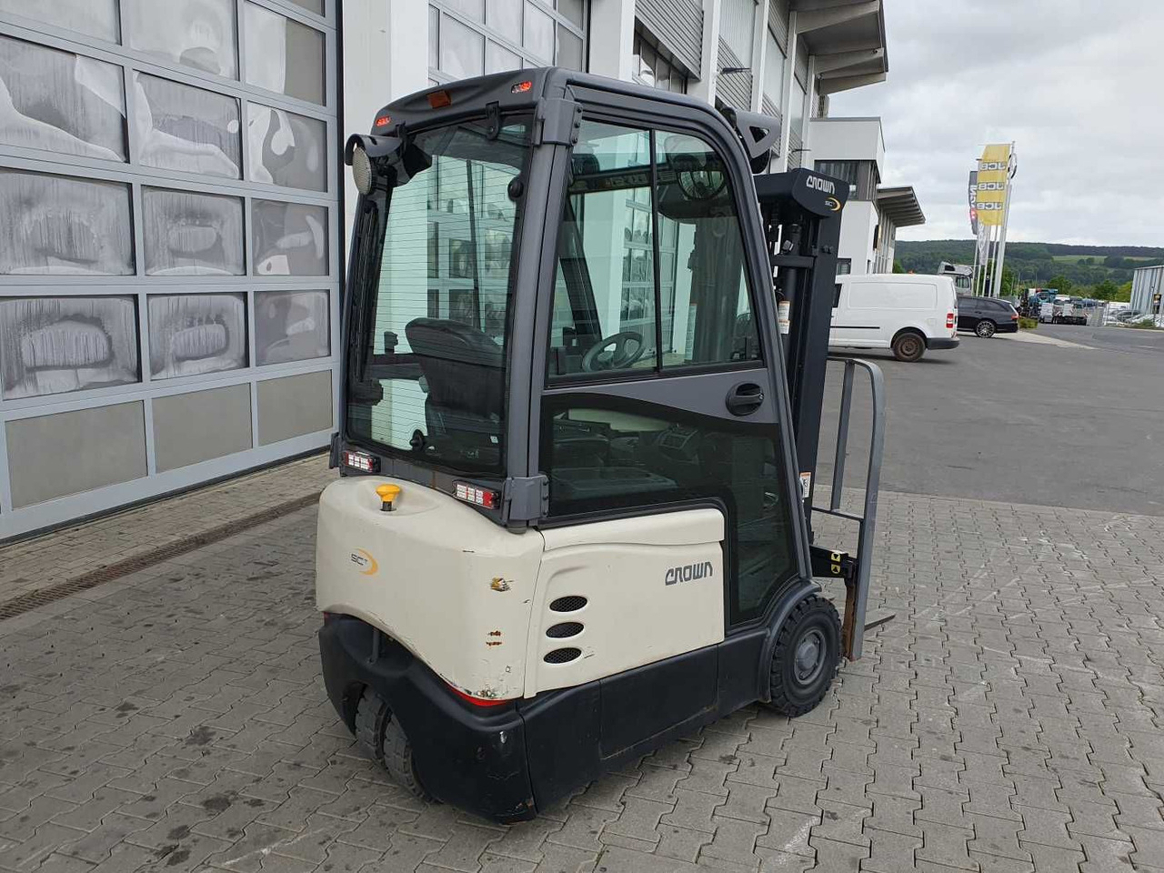 Crown SCT6020-1.3 /Triplex: 4.30m / SS / 1.185h! - Electrostivuitor: Foto 4 Crown SCT6020-1.3 /Triplex: 4.30m / SS / 1.185h! - Electrostivuitor: Foto 4