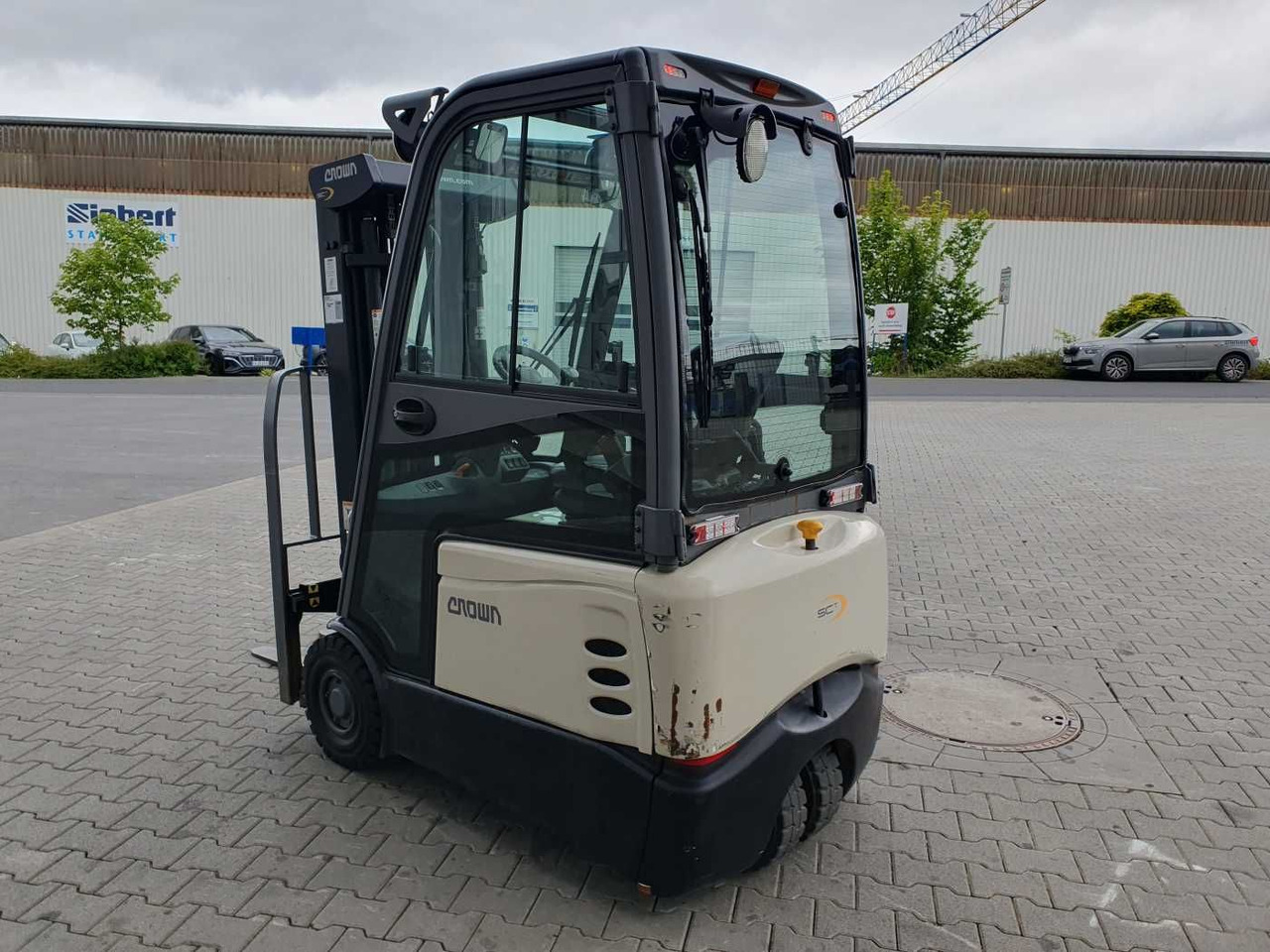 Crown SCT6020-1.3 /Triplex: 4.30m / SS / 1.185h! - Electrostivuitor: Foto 5 Crown SCT6020-1.3 /Triplex: 4.30m / SS / 1.185h! - Electrostivuitor: Foto 5