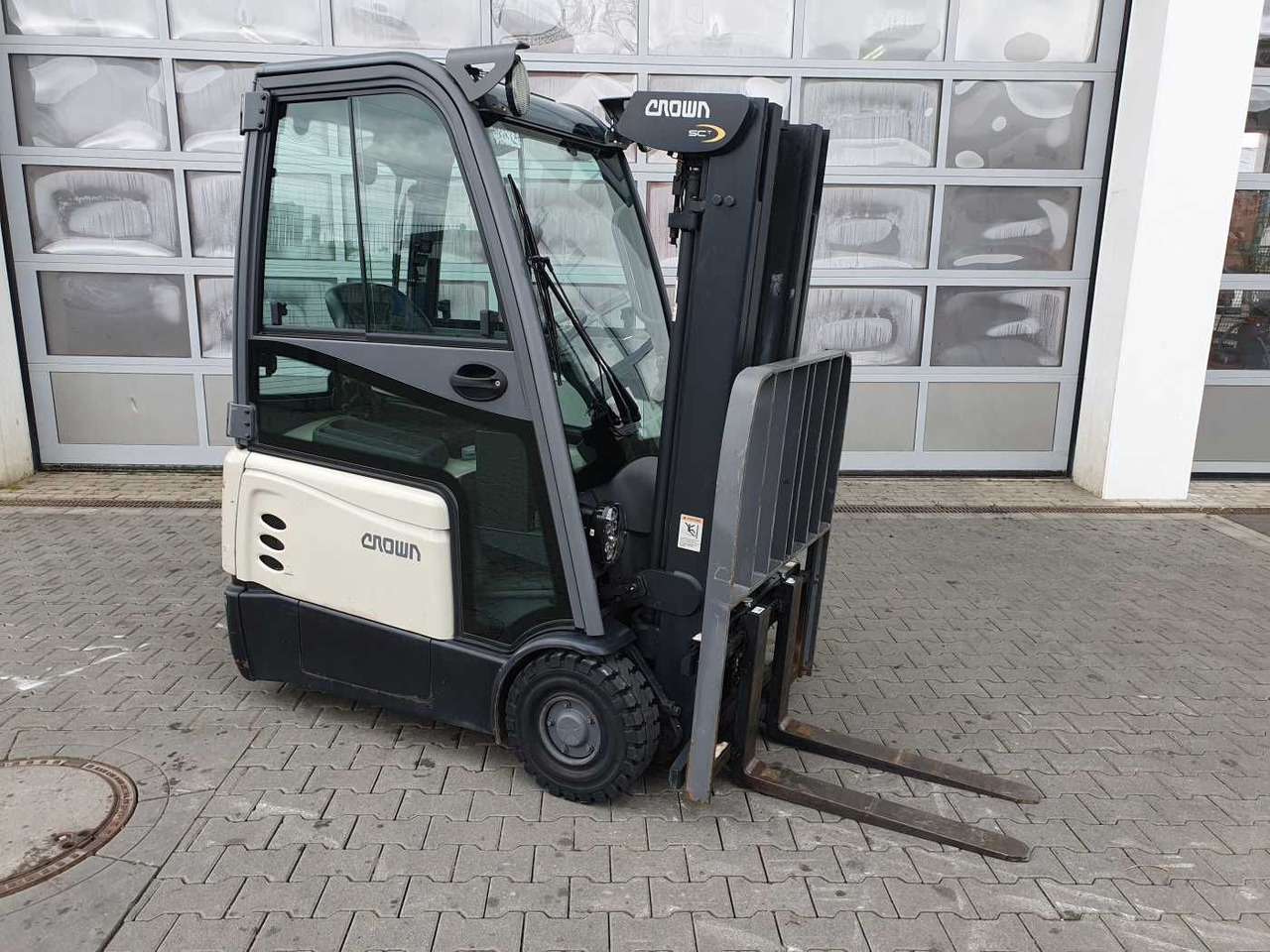 Crown SCT6020-1.3 /Triplex: 4.30m / SS / 1.185h! - Electrostivuitor: Foto 2 Crown SCT6020-1.3 /Triplex: 4.30m / SS / 1.185h! - Electrostivuitor: Foto 2