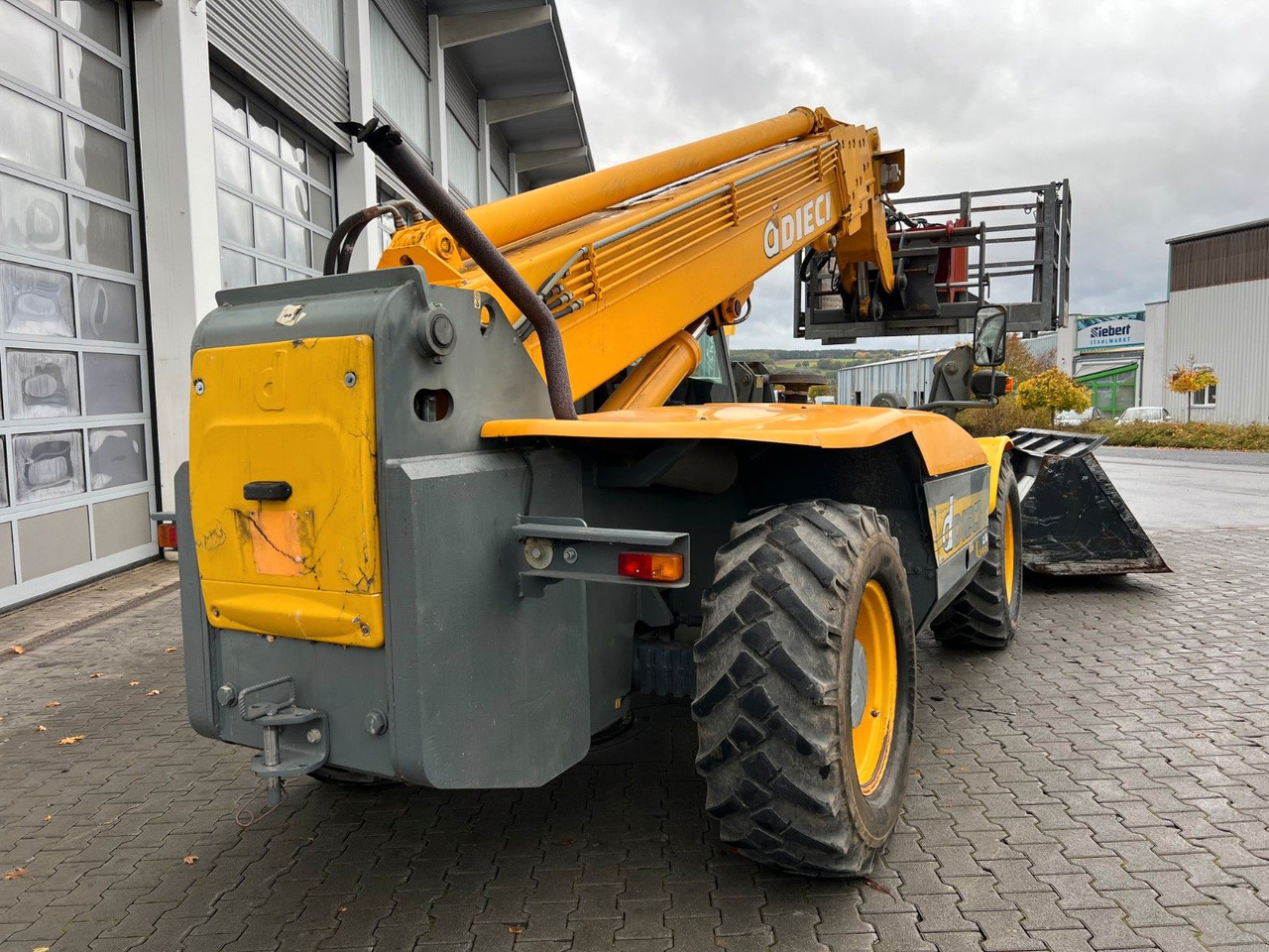 Dieci Icarus 40.16 ET 166 / 4.238 h / 2003 - Încărcător frontal pe pneuri: Foto 4 Dieci Icarus 40.16 ET 166 / 4.238 h / 2003 - Încărcător frontal pe pneuri: Foto 4