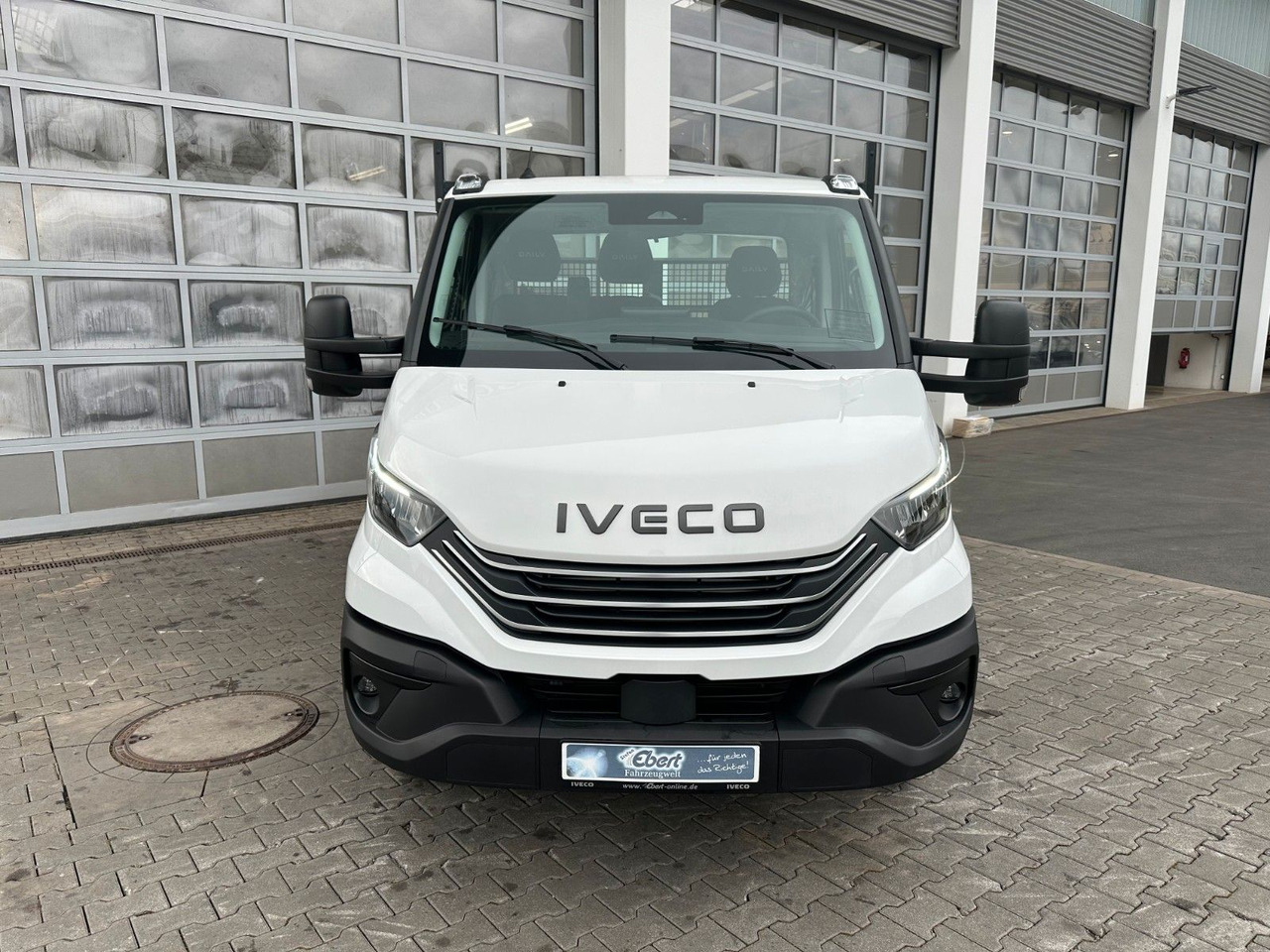 Iveco 70C18H 3-S.-Kipper Meiller *R3.450mm*2xAHK* - Autoutilitară basculantă: Foto 2 Iveco 70C18H 3-S.-Kipper Meiller *R3.450mm*2xAHK* - Autoutilitară basculantă: Foto 2