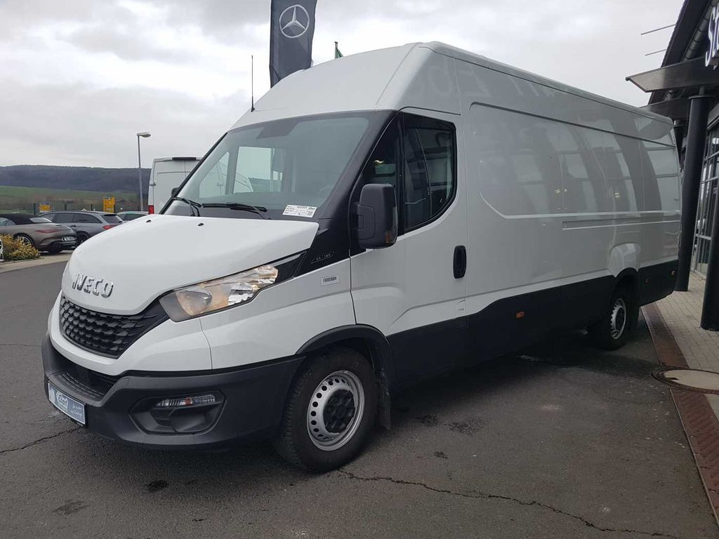 Iveco Daily 35 S 16 V *Klima*L4.100mm* Iveco Daily 35 S 16 V *Klima*L4.100mm* - Dubă: Foto 2 Iveco Daily 35 S 16 V *Klima*L4.100mm* Iveco Daily 35 S 16 V *Klima*L4.100mm* - Dubă: Foto 2