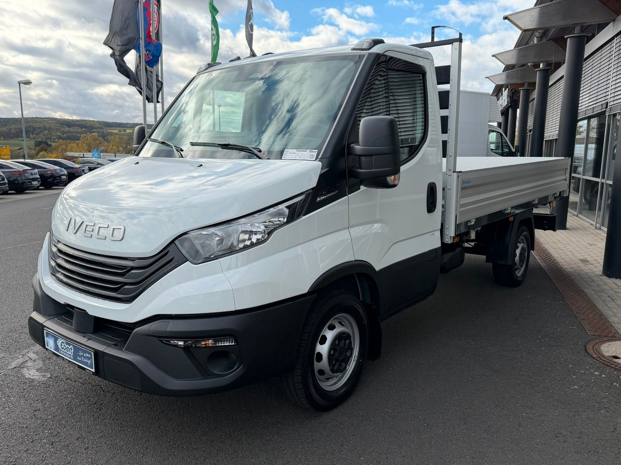 Iveco Daily 35S14 A8*R3.450mm*Automatik*Kamera*3Sitze* - Autoutilitară basculantă: Foto 3 Iveco Daily 35S14 A8*R3.450mm*Automatik*Kamera*3Sitze* - Autoutilitară basculantă: Foto 3