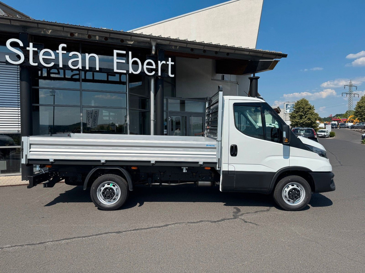 Iveco Daily 35S16 3.0L Kipper *R3.450mm*AHK*Automatik* - Autoutilitară basculantă: Foto 3 Iveco Daily 35S16 3.0L Kipper *R3.450mm*AHK*Automatik* - Autoutilitară basculantă: Foto 3