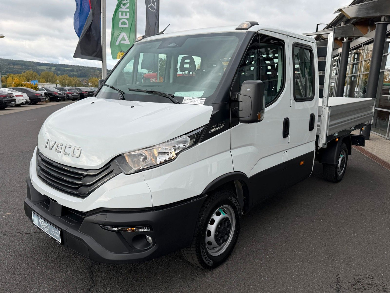 Iveco Daily 35S16 A8 *R.3450mm*Automatik*AHK*7-Sitze* - Autoutilitară basculantă, Autoutilitară cabină dublă: Foto 3 Iveco Daily 35S16 A8 *R.3450mm*Automatik*AHK*7-Sitze* - Autoutilitară basculantă, Autoutilitară cabină dublă: Foto 3