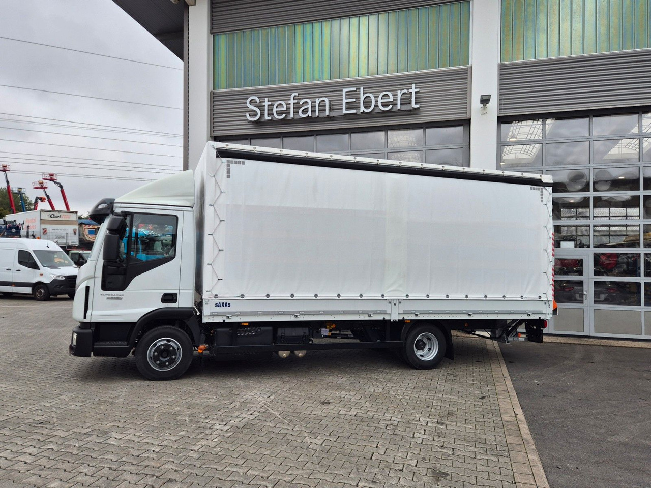 Iveco Eurocargo ML75E19/P LBW Spoiler Klima 3 Sitze - Autoutilitară cu prelată: Foto 5 Iveco Eurocargo ML75E19/P LBW Spoiler Klima 3 Sitze - Autoutilitară cu prelată: Foto 5