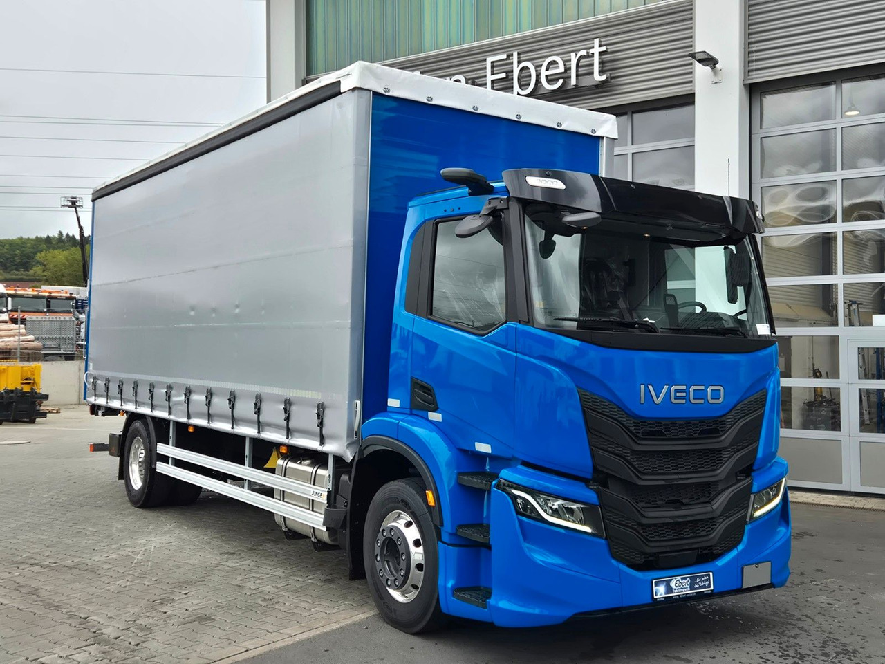 Iveco S-Way AD190S40/P Curtainsider *MirrorCam*LBW* - Camion cu prelată: Foto 3 Iveco S-Way AD190S40/P Curtainsider *MirrorCam*LBW* - Camion cu prelată: Foto 3