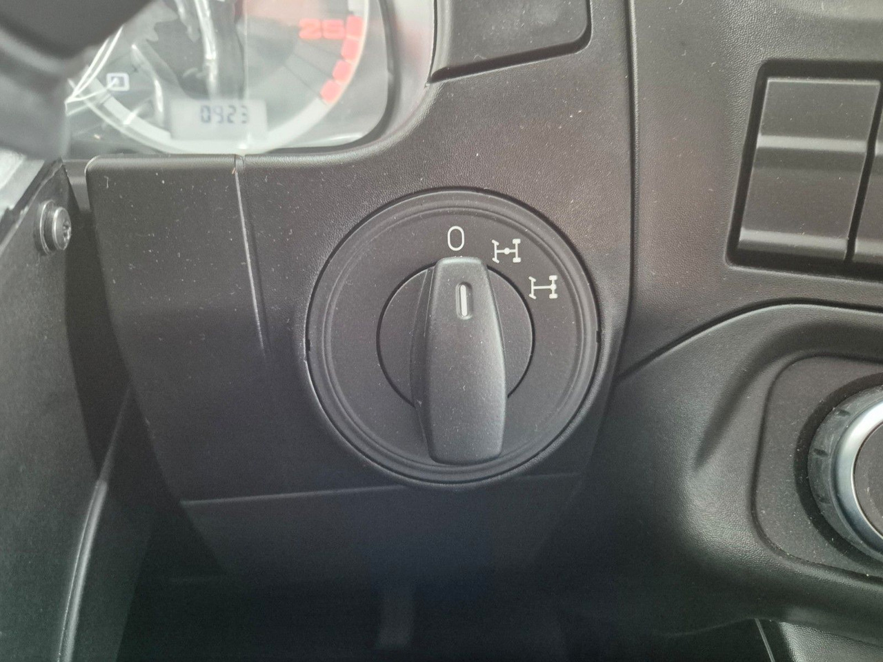 Camion cu cârlig Iveco X-Way AT300X48Z/P HR OFF 6x4 Hiab Winterdienst: Foto 29