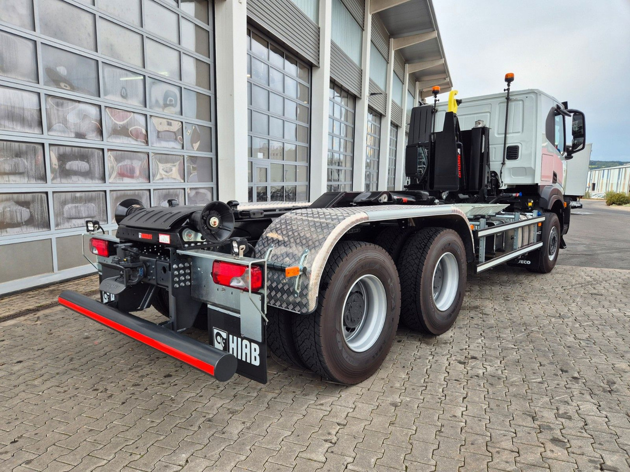 Camion cu cârlig Iveco X-Way AT300X48Z/P HR OFF 6x4 Hiab Winterdienst: Foto 10