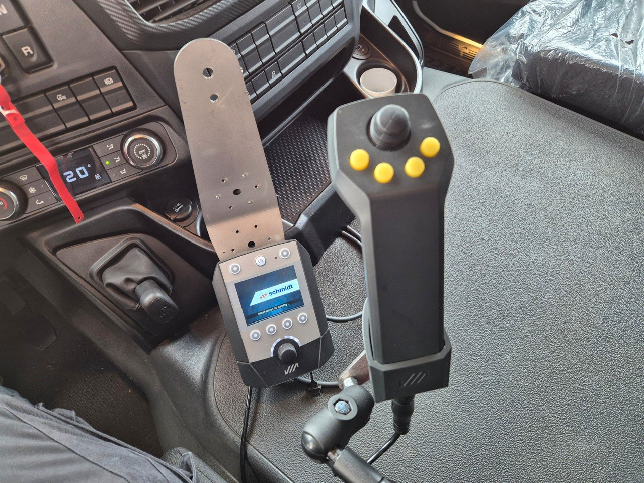 Camion cu cârlig Iveco X-Way AT300X48Z/P HR OFF 6x4 Hiab Winterdienst: Foto 23