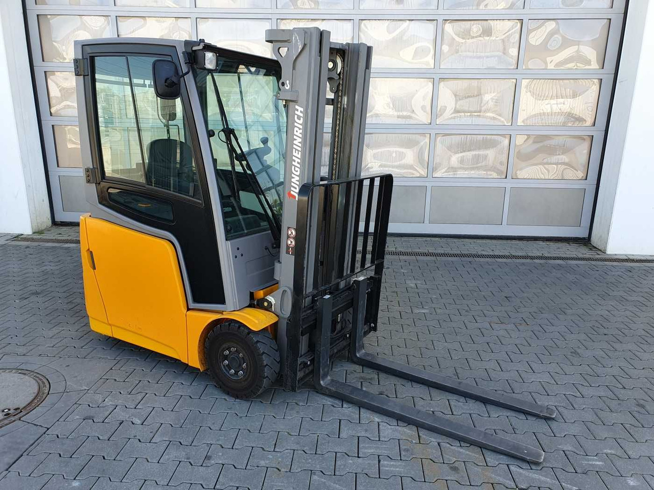 Jungheinrich EFG 215 / Triplex: 4.30m! / SS / nur 277h / 2022 - Electrostivuitor: Foto 2 Jungheinrich EFG 215 / Triplex: 4.30m! / SS / nur 277h / 2022 - Electrostivuitor: Foto 2
