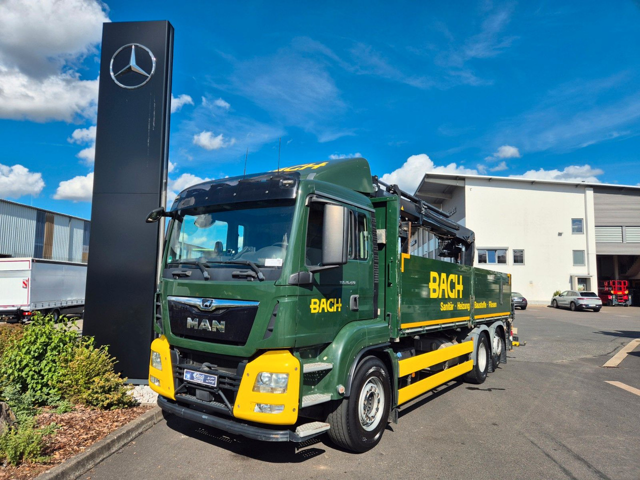 MAN TGS 26.420 6x2-4 LL Hiab 177K PRO 2 Stück - Camion platformă: Foto 2 MAN TGS 26.420 6x2-4 LL Hiab 177K PRO 2 Stück - Camion platformă: Foto 2